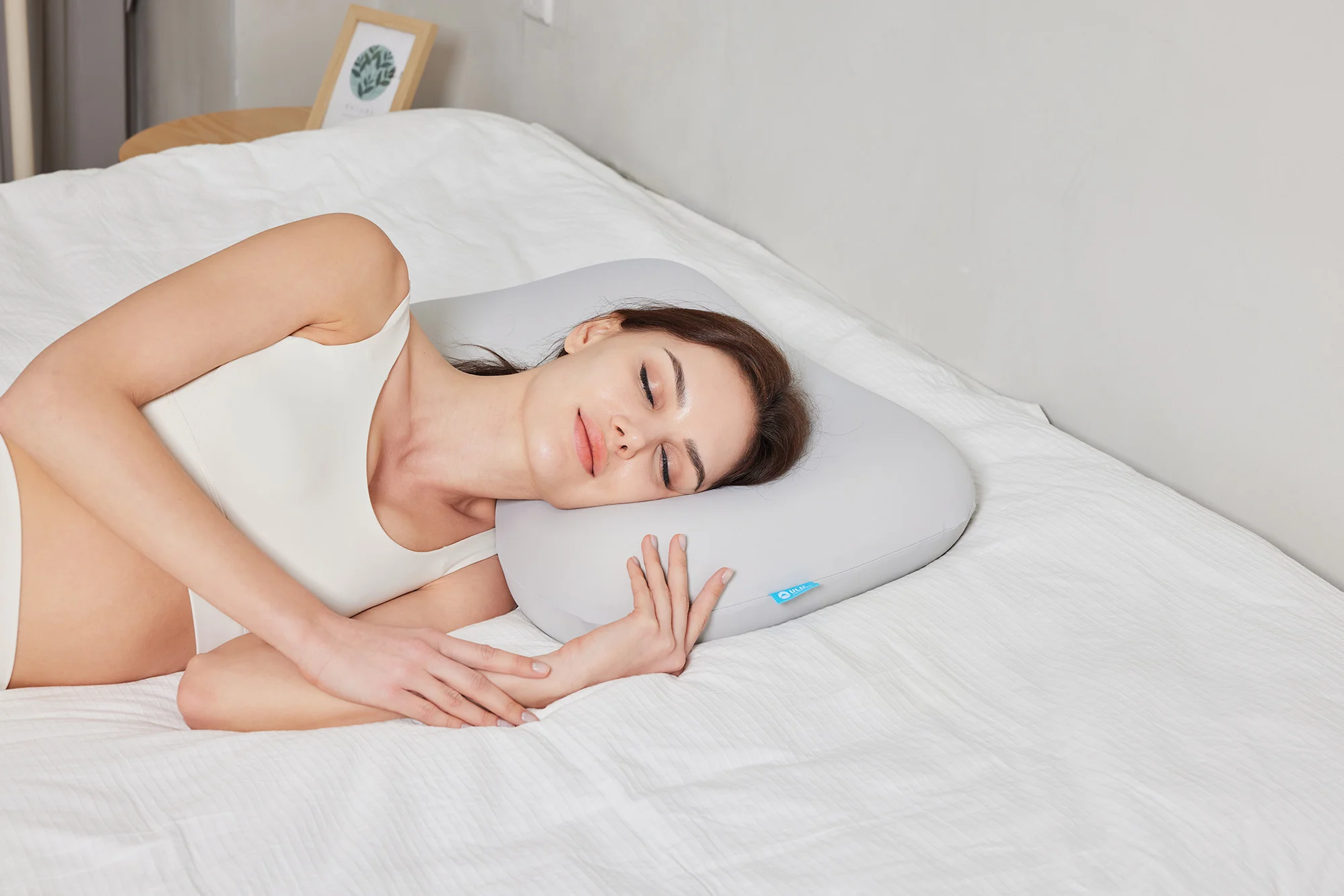 Ergonomic Pillow Lifestyle Photography visual production example