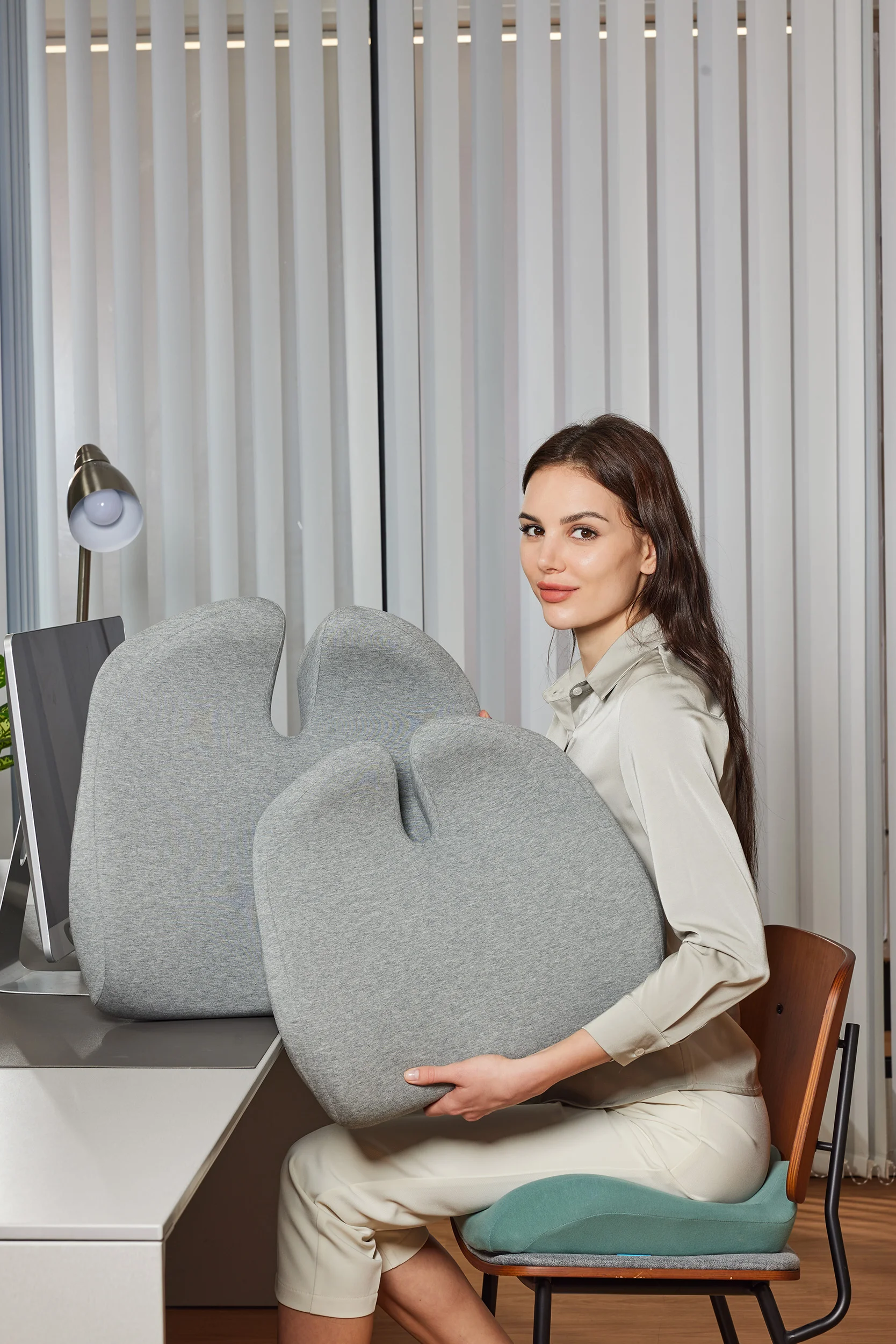 Ergonomic Seat Cushion & Lumbar Support Photography visual production example